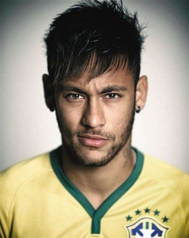 资金压力往 资金压力往