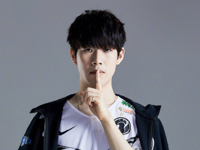 两年前的门 两年前的门